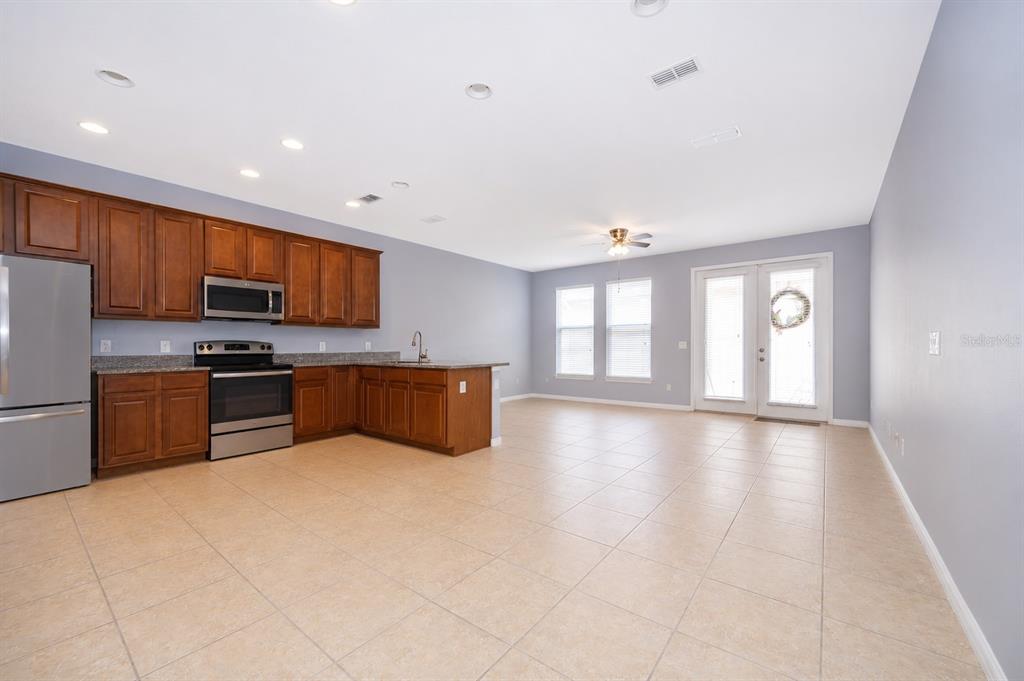 7460 Ripplepointe Way Windermere, FL 34786 - Photo 3 of 34