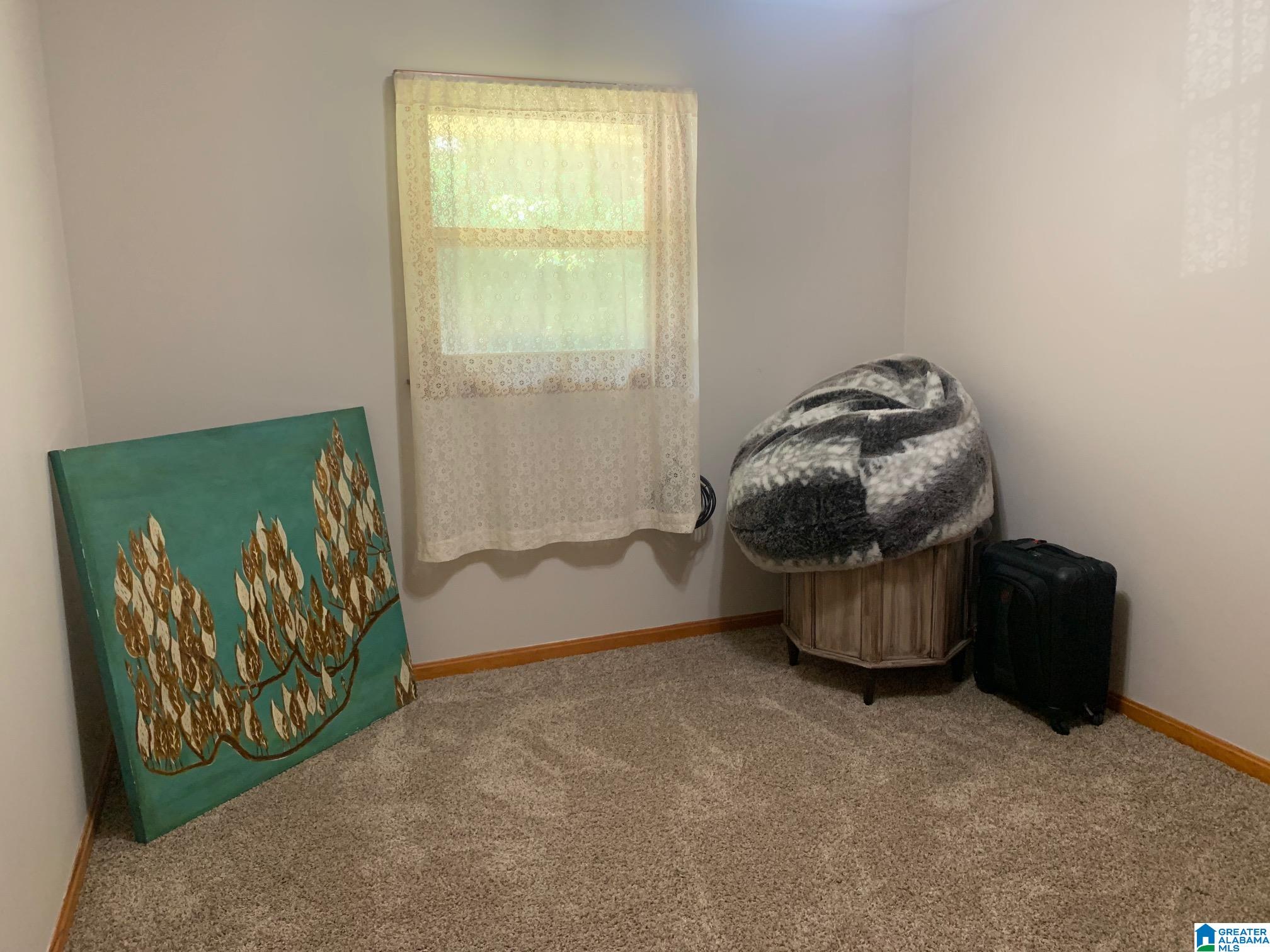 102 Beverly Road Anniston, AL 36206 - Photo 18 of 35