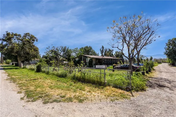 $2,400,000 | 14664 Walters Street, Eastvale, CA 92880
