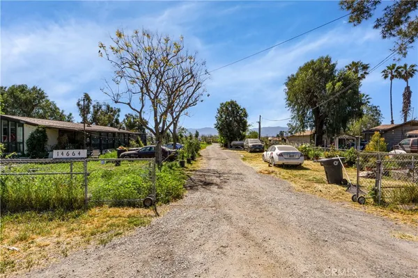 $2,400,000 | 14664 Walters Street, Eastvale, CA 92880