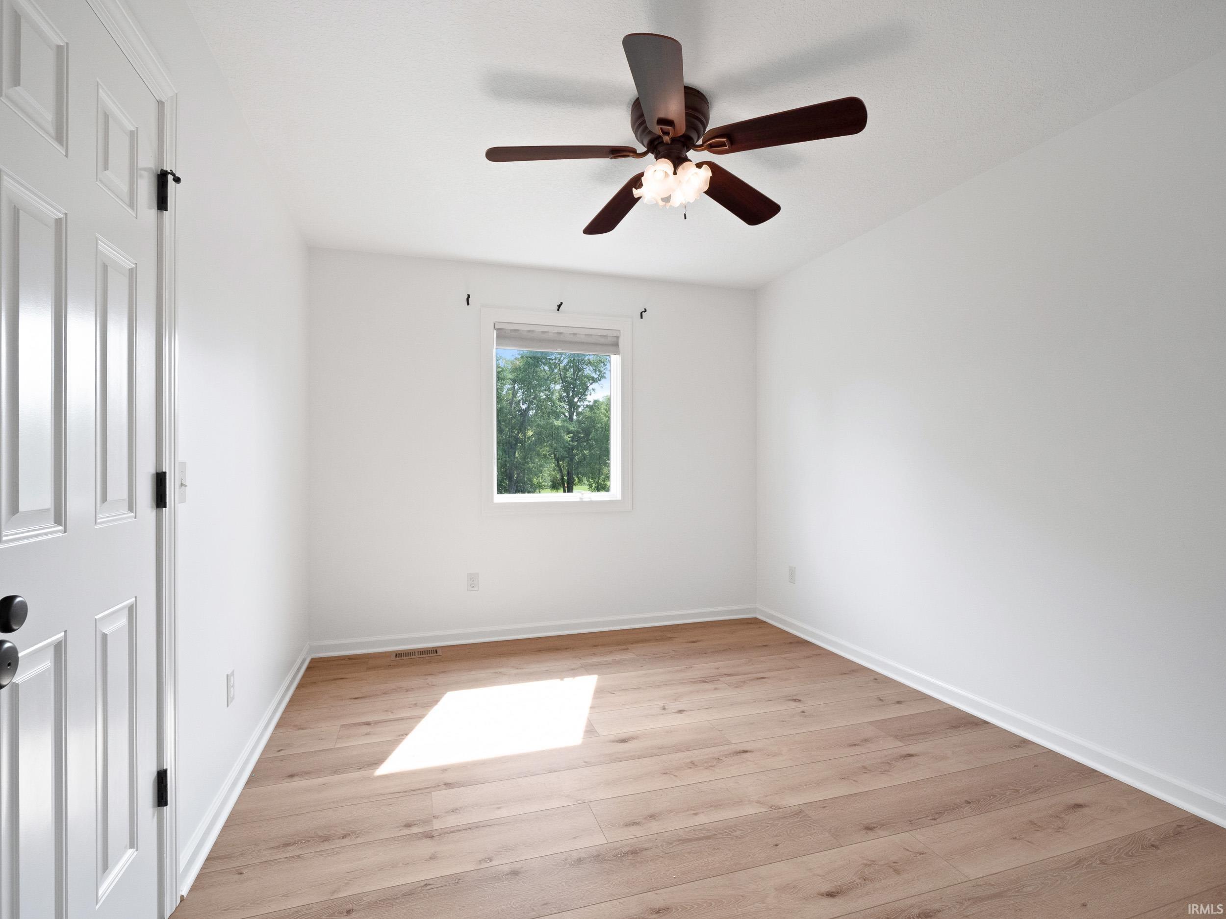 16120 Gemma Pass Huntertown, IN 46748 - Photo 28 of 35