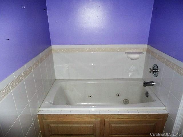 764 North Washington Street Rutherfordton, NC 28139 - Photo 17 of 24 Gallery Image 17