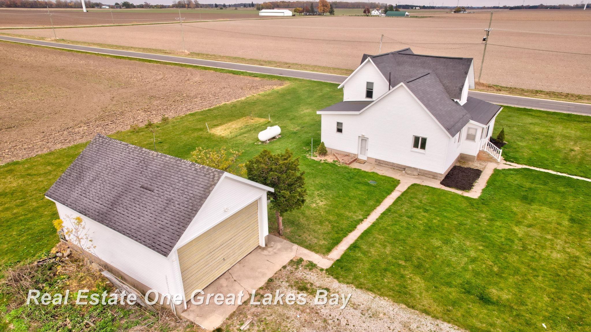 4060 Dickerson Road Akron, MI 48701 - Photo 49 of 62