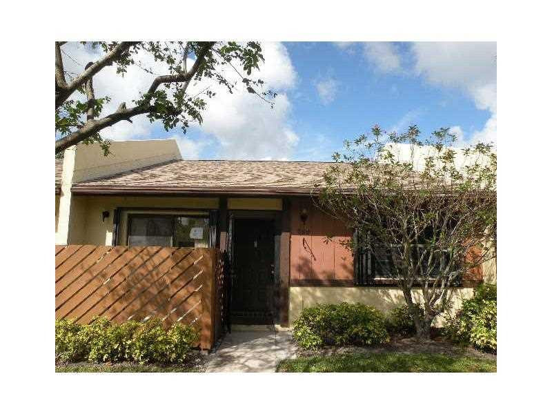 789 Banks Road, Unit 789 Margate, FL 33063 - Photo 1 of 13 Exterior Front.
