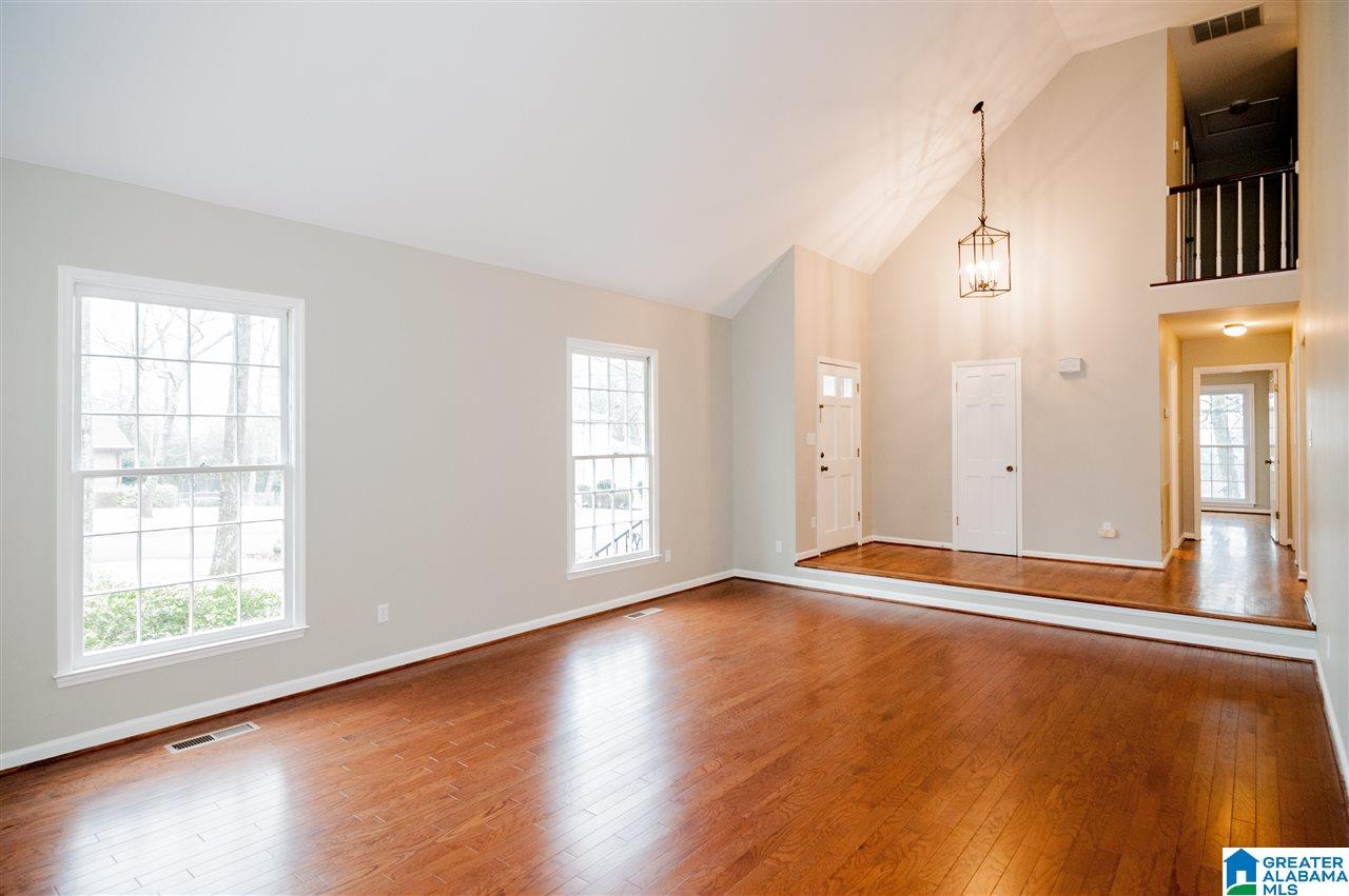 2207 Oak Ridge Circle Birmingham, AL 35226 - Photo 3 of 37
