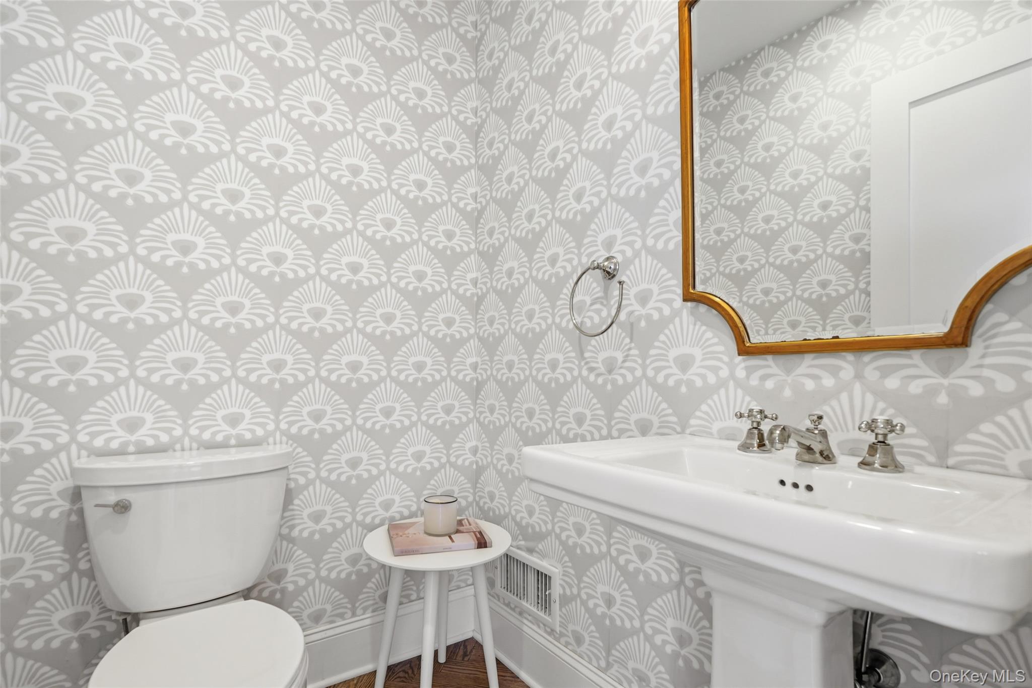 40 Springdale Road Scarsdale, NY 10583 - Photo 21 of 46