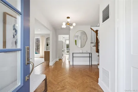 $2,450,000 | 40 Springdale Road, Scarsdale, NY 10583