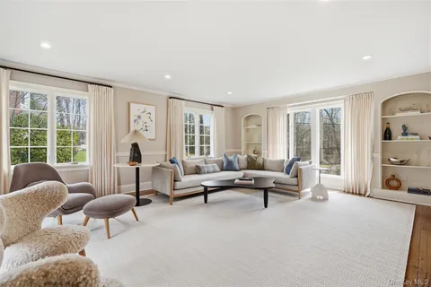 $2,450,000 | 40 Springdale Road, Scarsdale, NY 10583