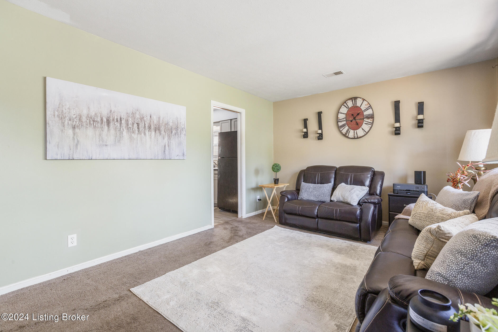 3608 Tarragon Road Louisville, KY 40219 - Photo 5 of 37 14