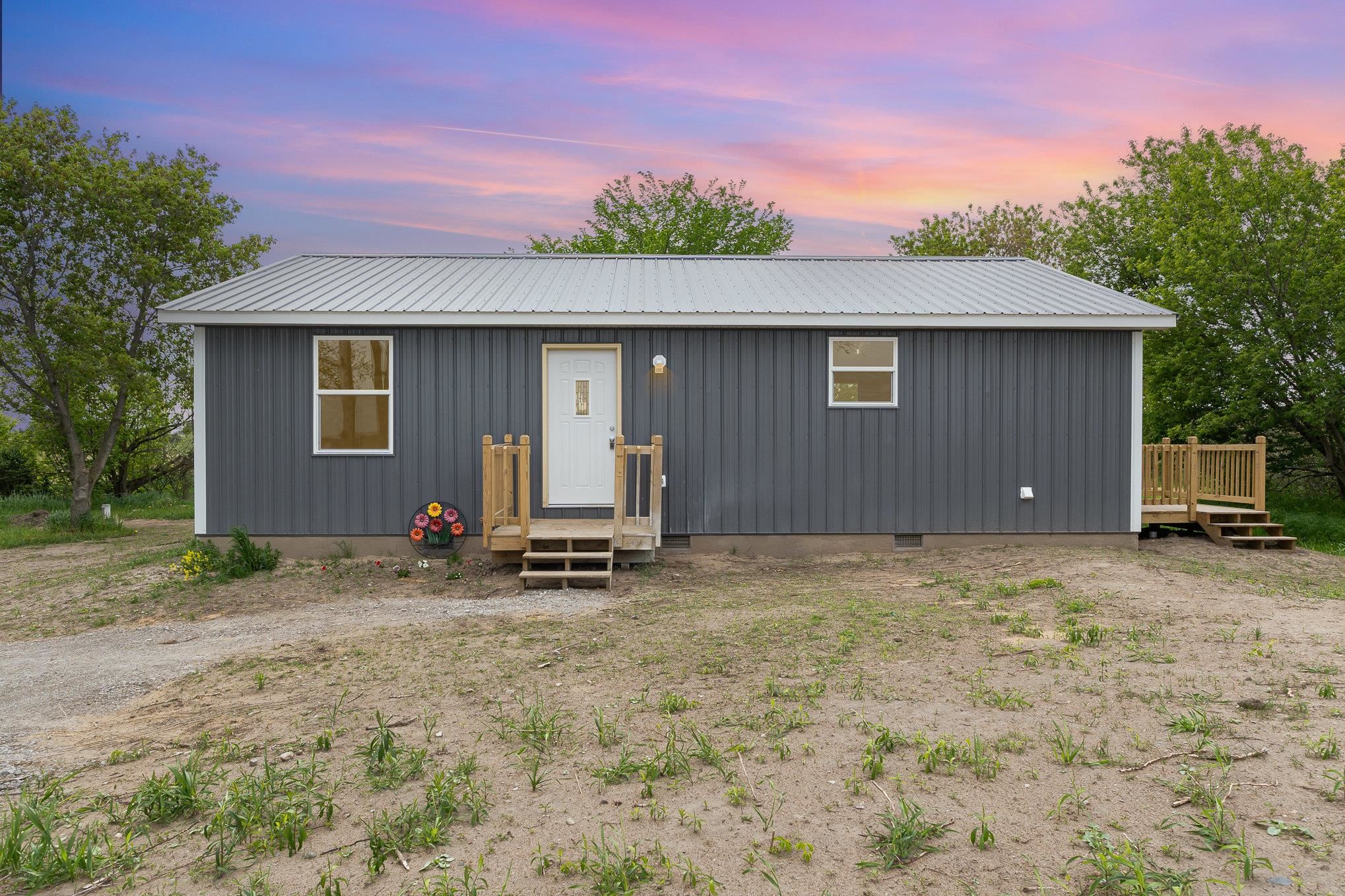 2695 Hupter Road Pinconning, MI 48650 - Photo 2 of 20