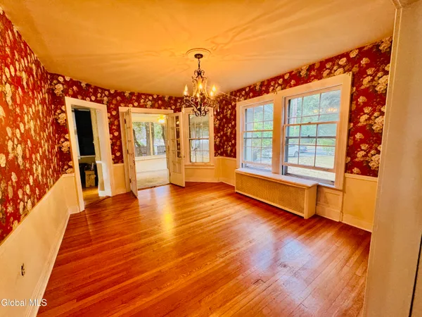 $409,000 | 989 Balltown Road, Niskayuna, NY 12309