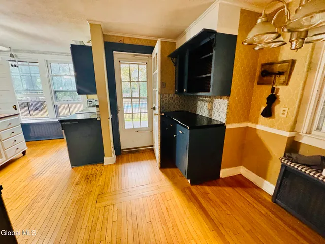 $439,000 | 989 Balltown Road, Niskayuna, NY 12309