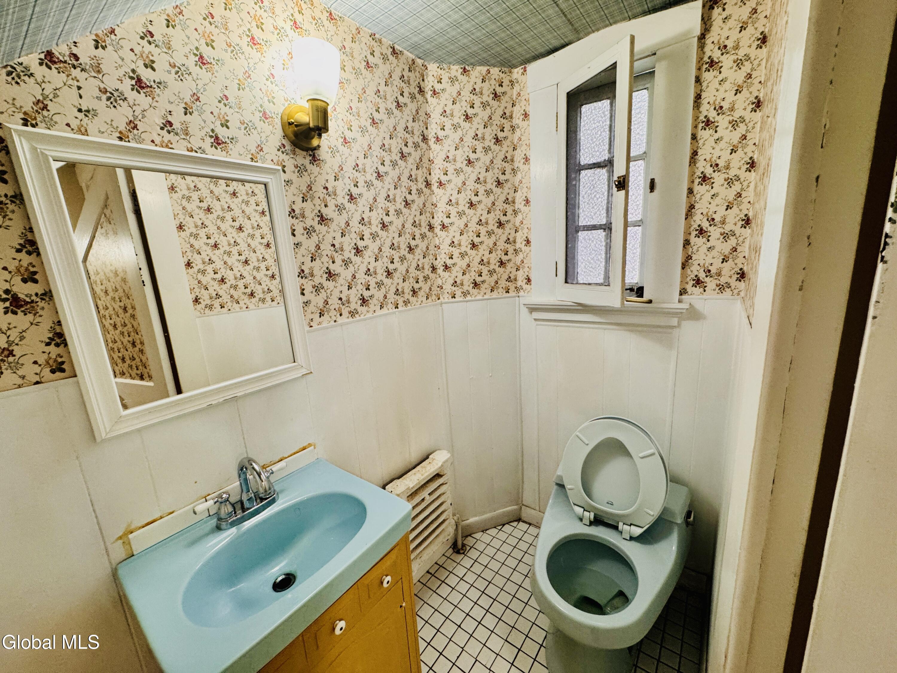 989 Balltown Road Niskayuna, NY 12309 - Photo 19 of 37 IMG_9635