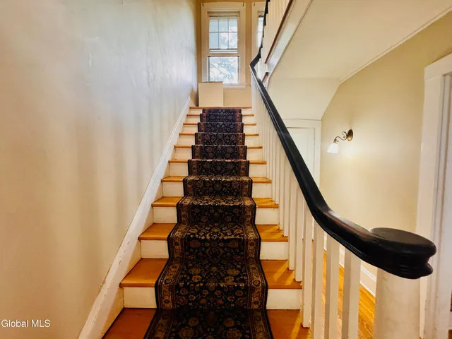 $439,000 | 989 Balltown Road, Niskayuna, NY 12309