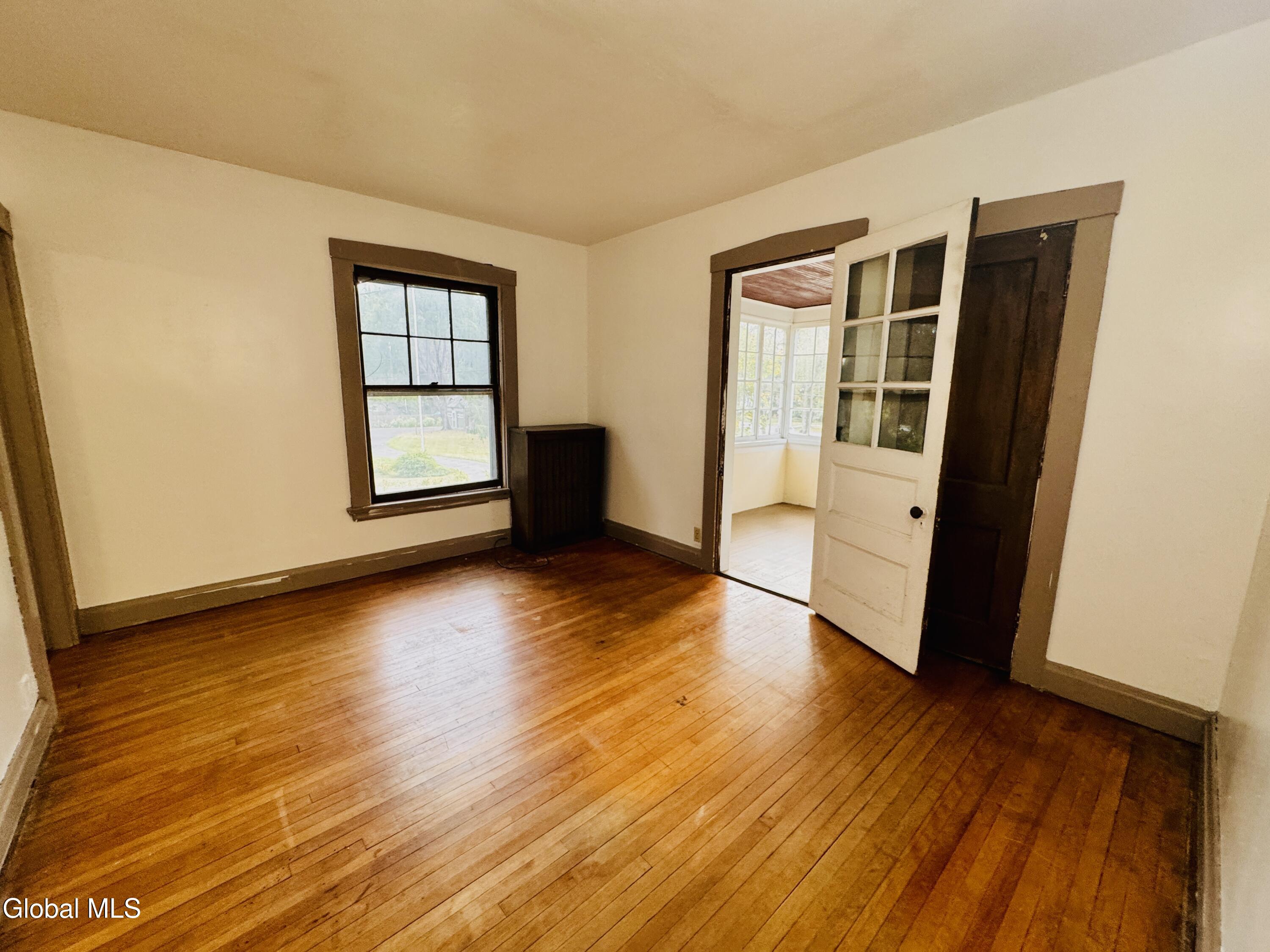 989 Balltown Road Niskayuna, NY 12309 - Photo 22 of 37 IMG_9639