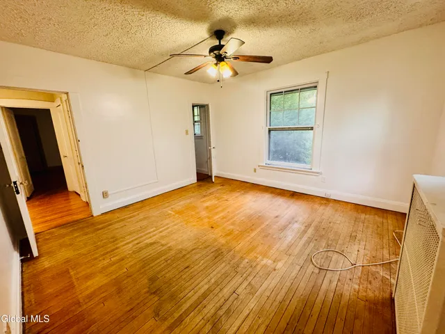 $439,000 | 989 Balltown Road, Niskayuna, NY 12309