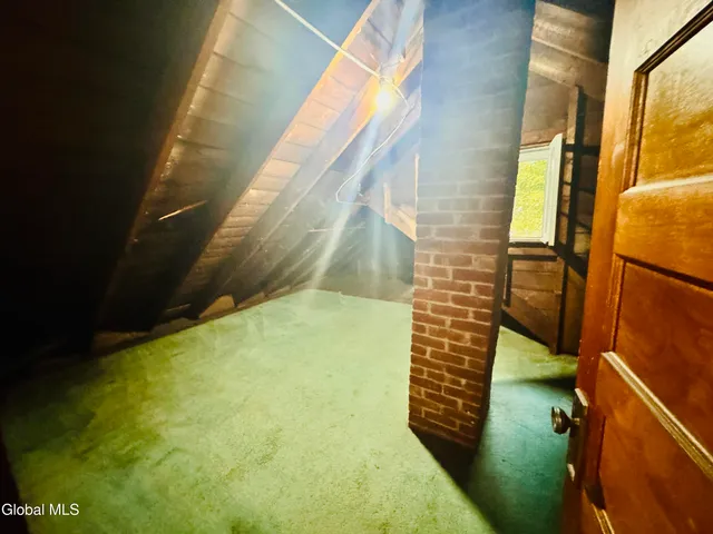 $439,000 | 989 Balltown Road, Niskayuna, NY 12309