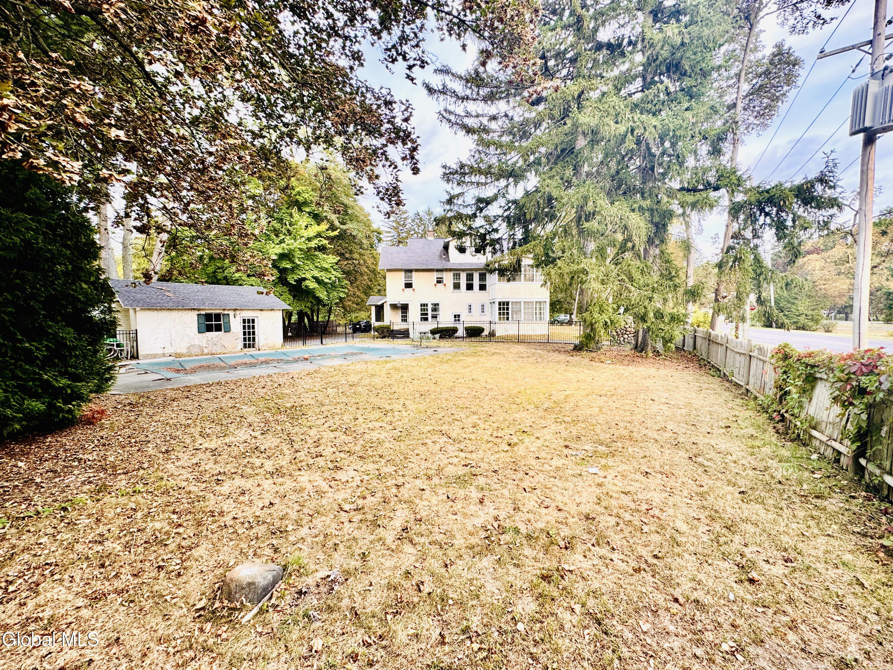 989 Balltown Road Niskayuna, NY 12309 - Photo 36 of 37 IMG_9622