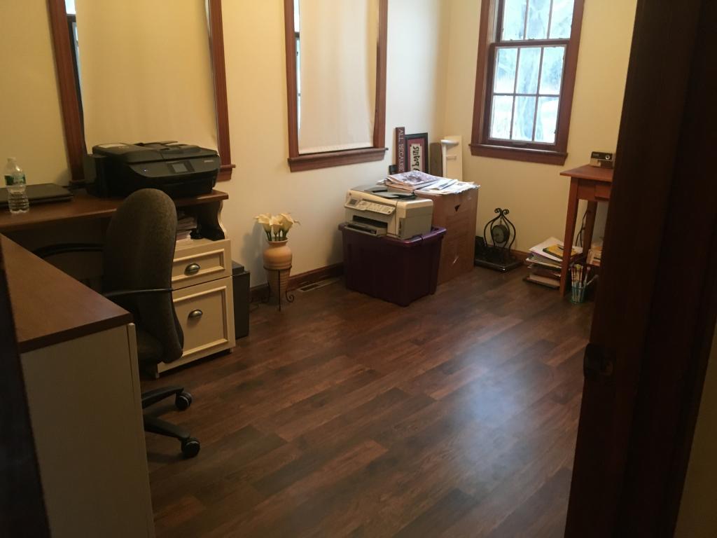 36 Griffin Road Londonderry, NH 03053 - Photo 13 of 28