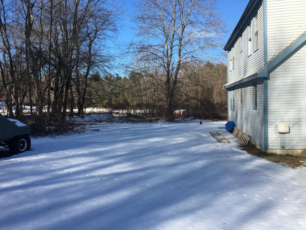 36 Griffin Road Londonderry, NH 03053 - Photo 25 of 28