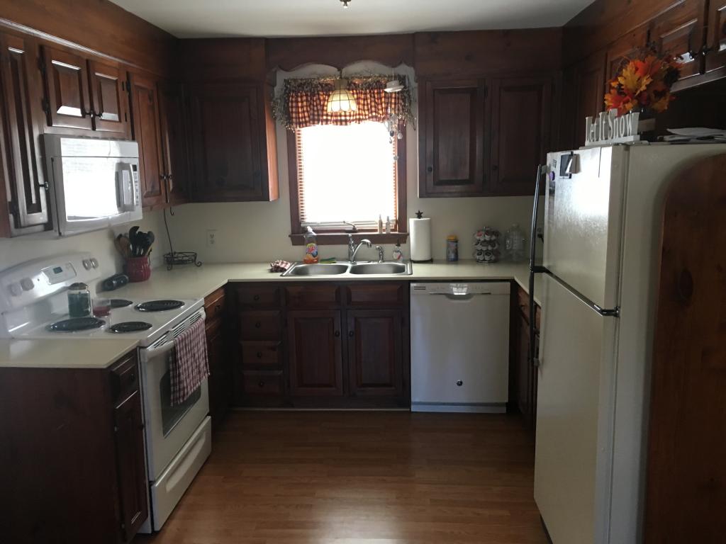 36 Griffin Road Londonderry, NH 03053 - Photo 9 of 28