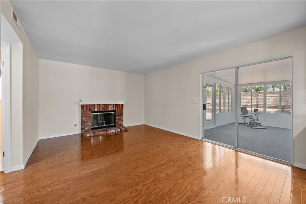 28501 Victoria Road Castaic, CA 91384 - Photo 15 of 45 a view of livingroom with furniture and livingroom