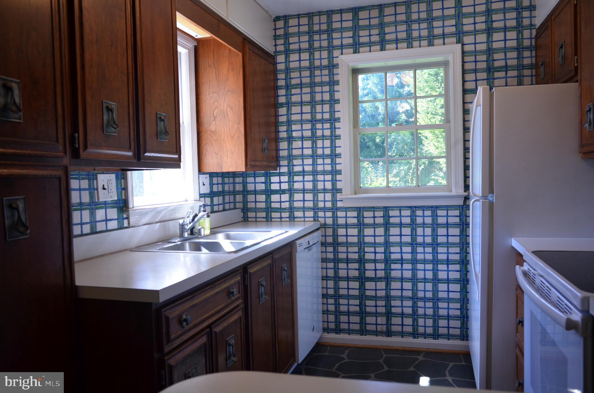 8918 Brierly Road Chevy Chase, MD 20815 - Photo 10 of 16 Gallery Image 10