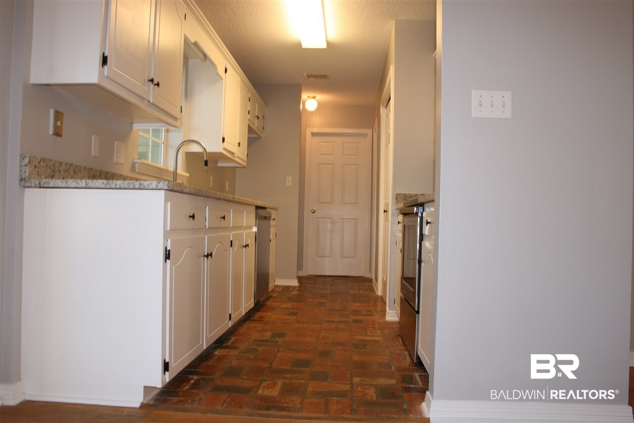 102 Meadow Wood Loop Daphne, AL 36526 - Photo 8 of 33 Old World feel w/Split Brick Floors