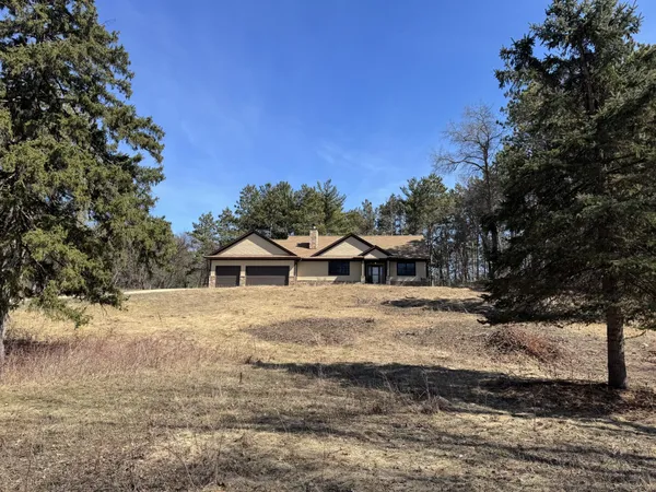 $825,000 | 1501 Stagecoach Trail South, Afton, MN 55001