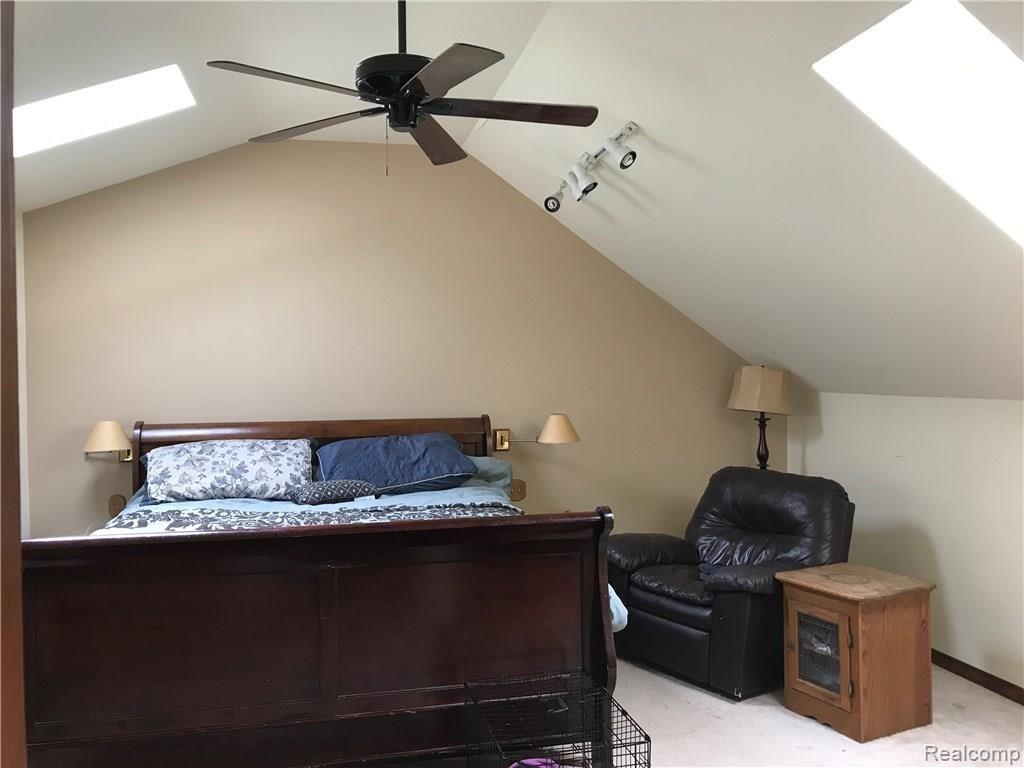 10460 Davison Road Davison, MI 48423 - Photo 4 of 10 Davison 3.JPG