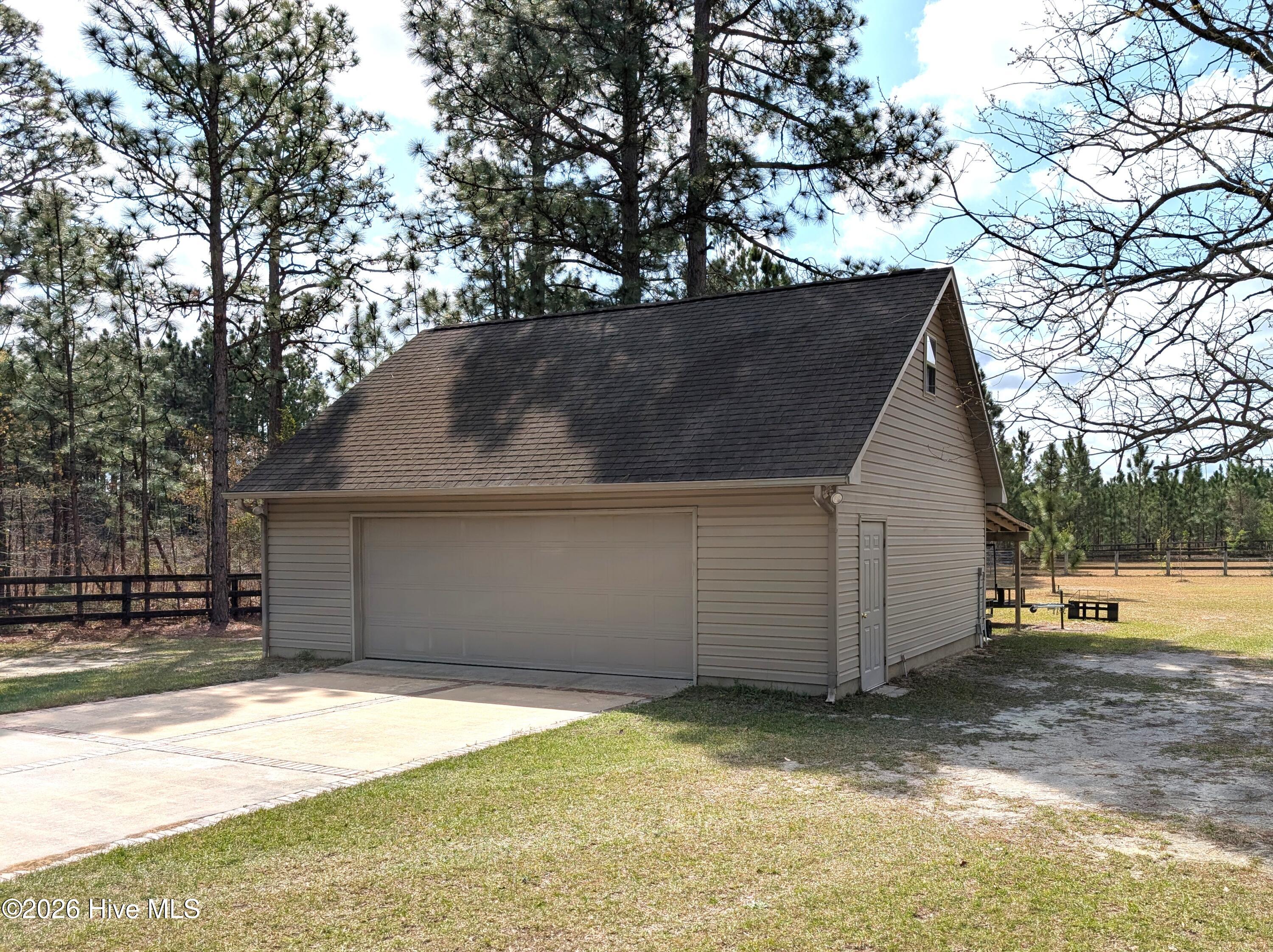 449 Rose Ridge Road Aberdeen, NC 28315 - Photo 9 of 86 PXL_20260402_153244456