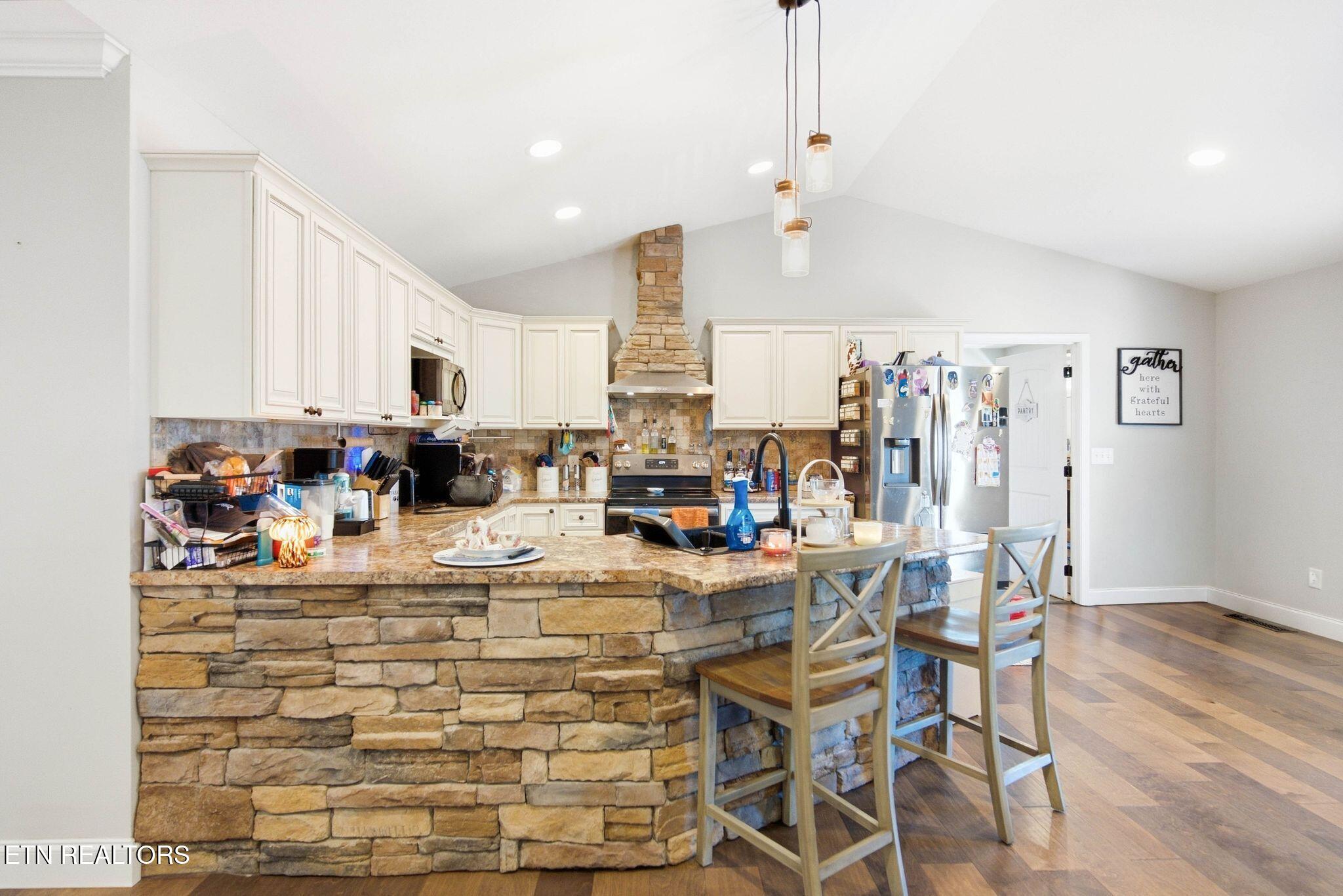 122 Sportsman Road Andersonville, TN 37705 - Photo 14 of 52 122 Sportsman Rd-13