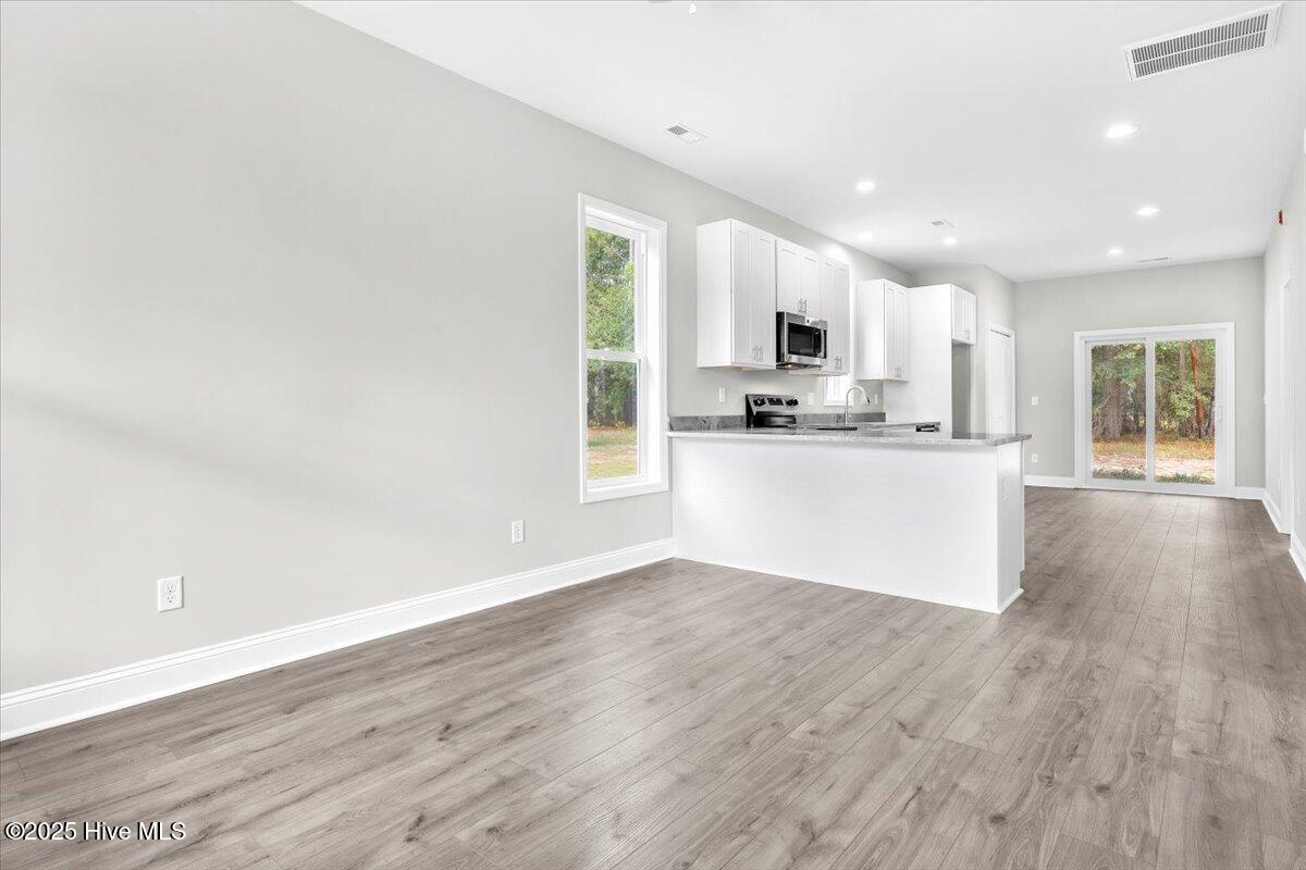 1065 Greenview Road Southport, NC 28461 - Photo 7 of 31 15-Final 1065 Greenview Rd Southport-RJR