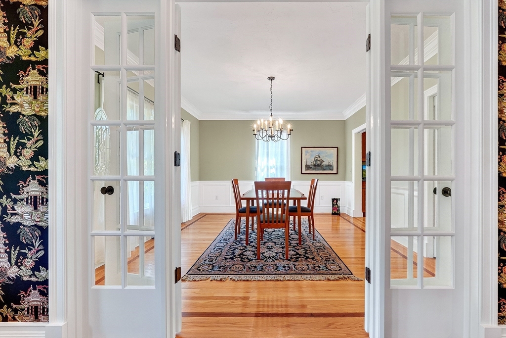 10 Rockmeadow Road Westwood, MA 02090 - Photo 4 of 40
