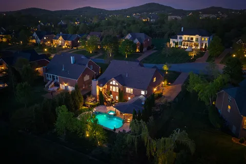 $1,899,900 | 1833 Bronwyn Court, Brentwood, TN 37027