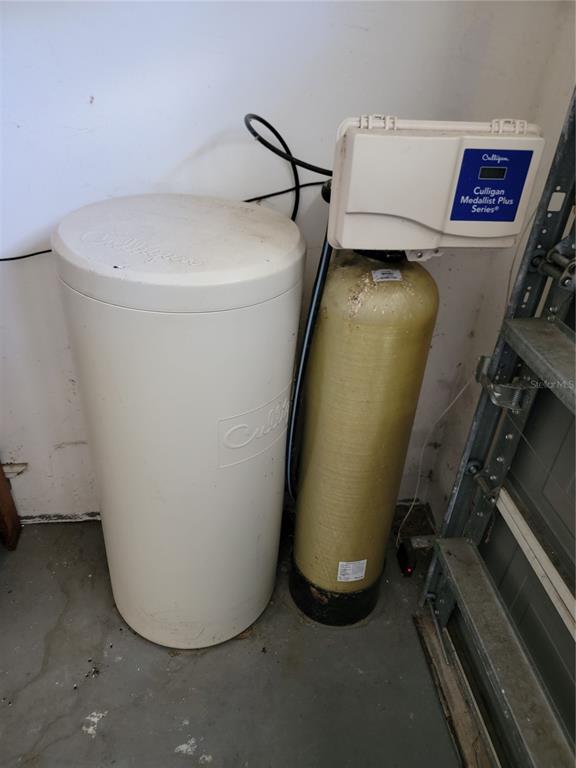 10269 Southwest 63rd Avenue Ocala, FL 34476 - Photo 44 of 48 a view of water heater room