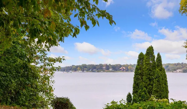 $2,395,000 | 4650 Manitou Road, Excelsior, MN 55331
