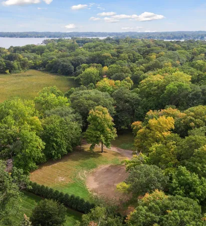 $2,395,000 | 4650 Manitou Road, Excelsior, MN 55331