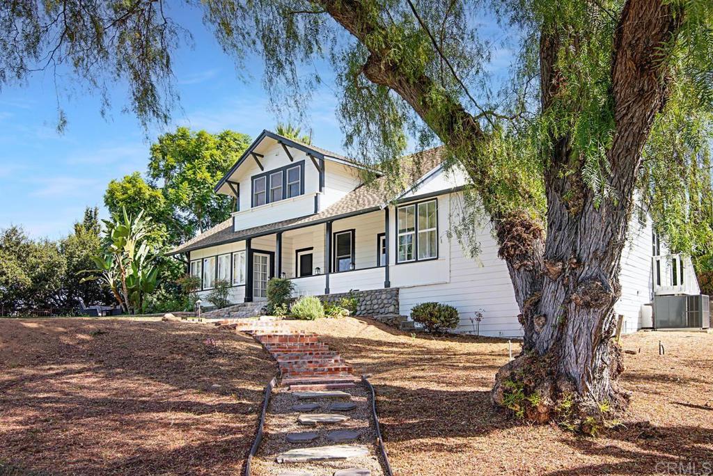 210 South Vine Street Fallbrook, CA 92028 - Photo 3 of 41