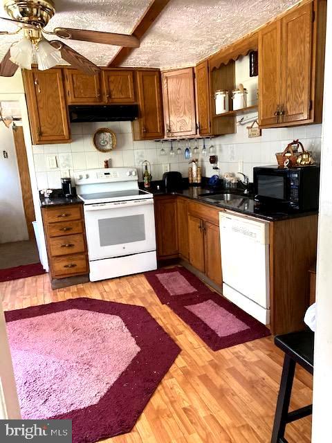 68 Beaver Valley Road Chadds Ford, PA 19317 - Photo 8 of 13 kitchen