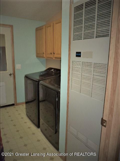 4153 East Centerline Road St. Johns, MI 48879 - Photo 13 of 19 DSC05670