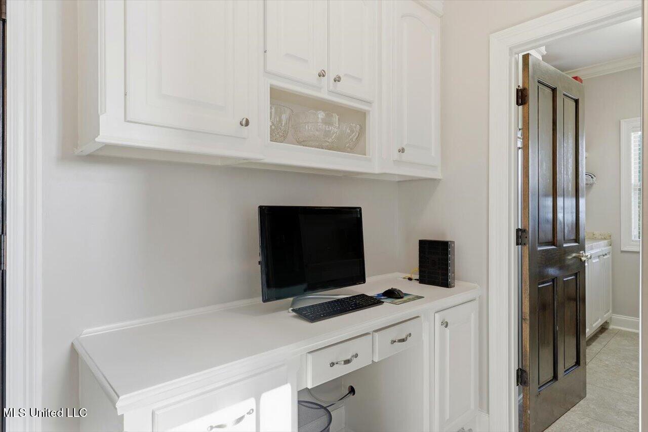 151 Amethyst Drive Brandon, MS 39047 - Photo 21 of 33 18-151 Amethyst Dr _ Home Tours MS