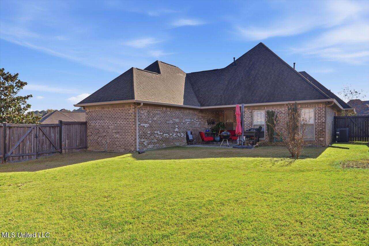 151 Amethyst Drive Brandon, MS 39047 - Photo 5 of 33 33-151 Amethyst Dr _ Home Tours MS