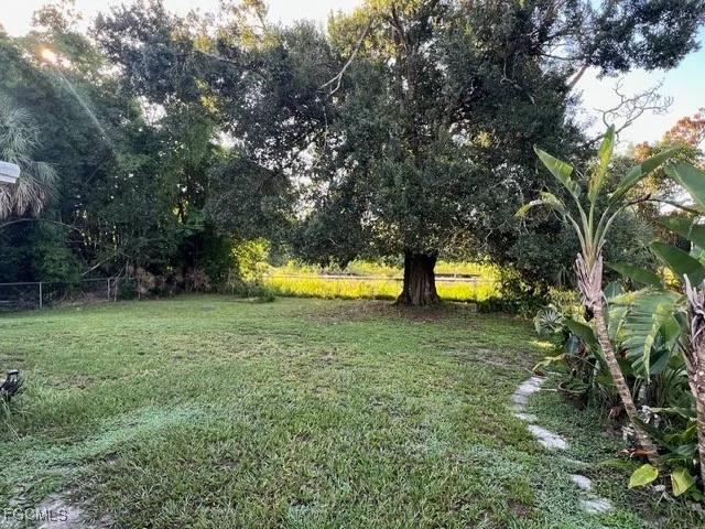 $229,900 | 4566 Seminole Street, Fort Myers, FL 33905