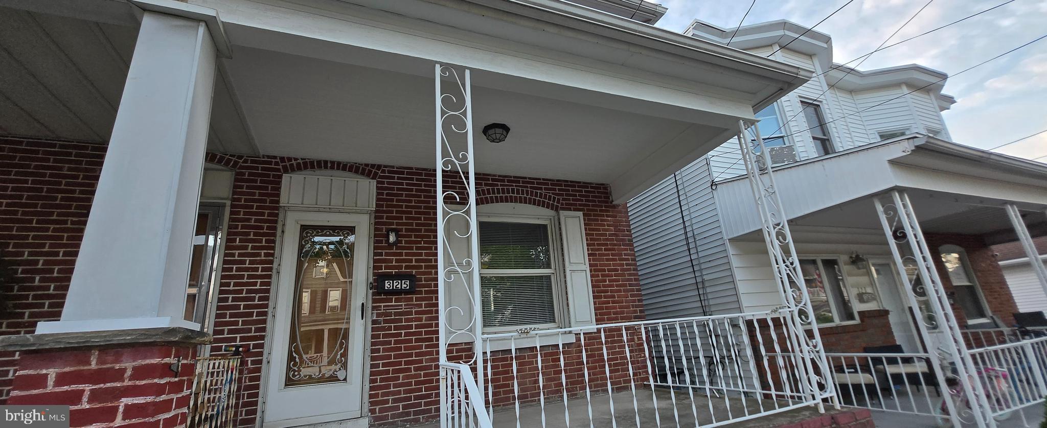 325 West Spring Street Frackville, PA 17931 - Photo 3 of 18