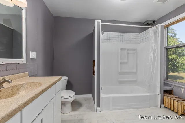 $289,900 | 917 Jefferson Avenue Southeast, Grand Rapids, MI 49507