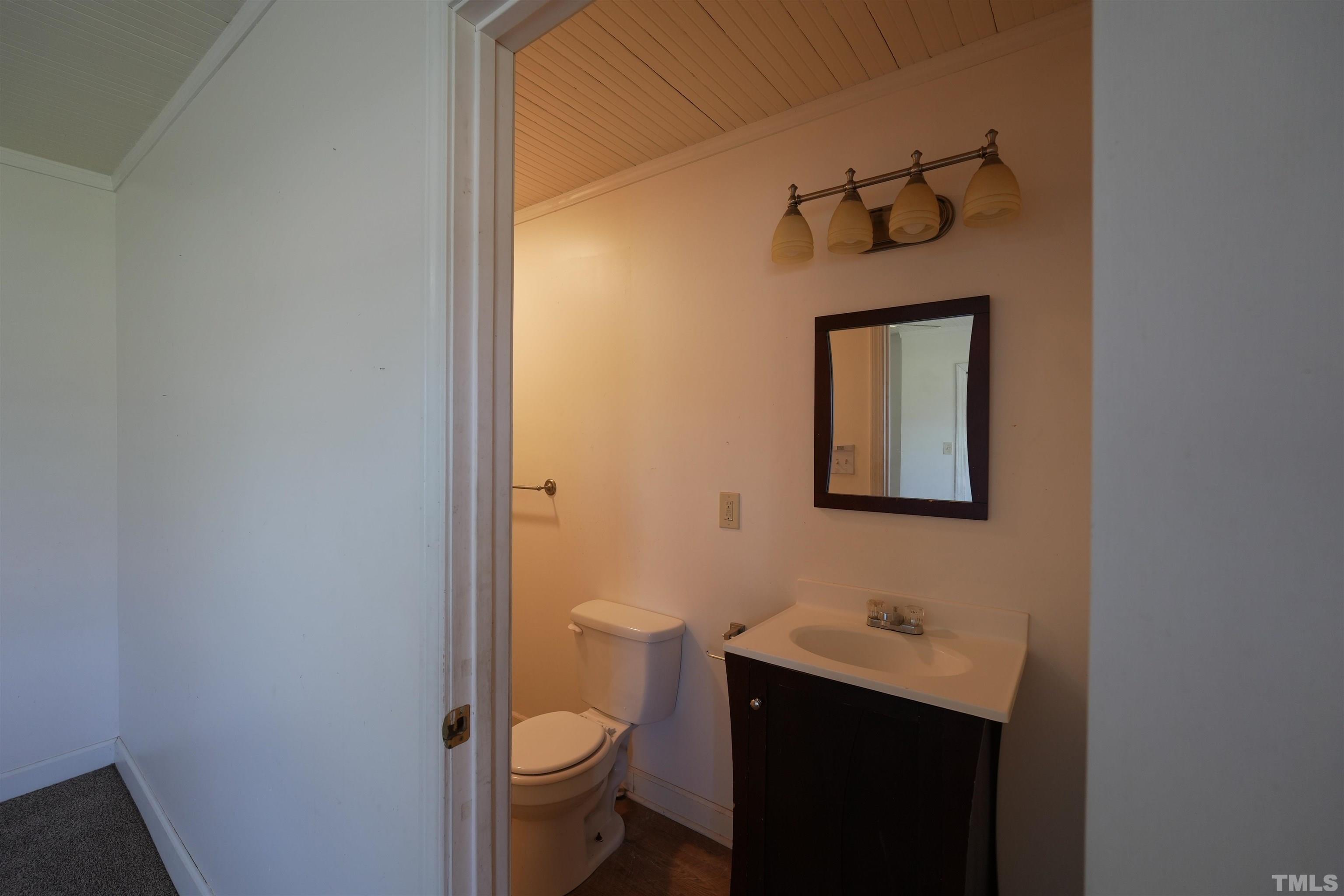 2405 Erwin Road Dunn, NC 28334 - Photo 13 of 16 Gallery Image 13