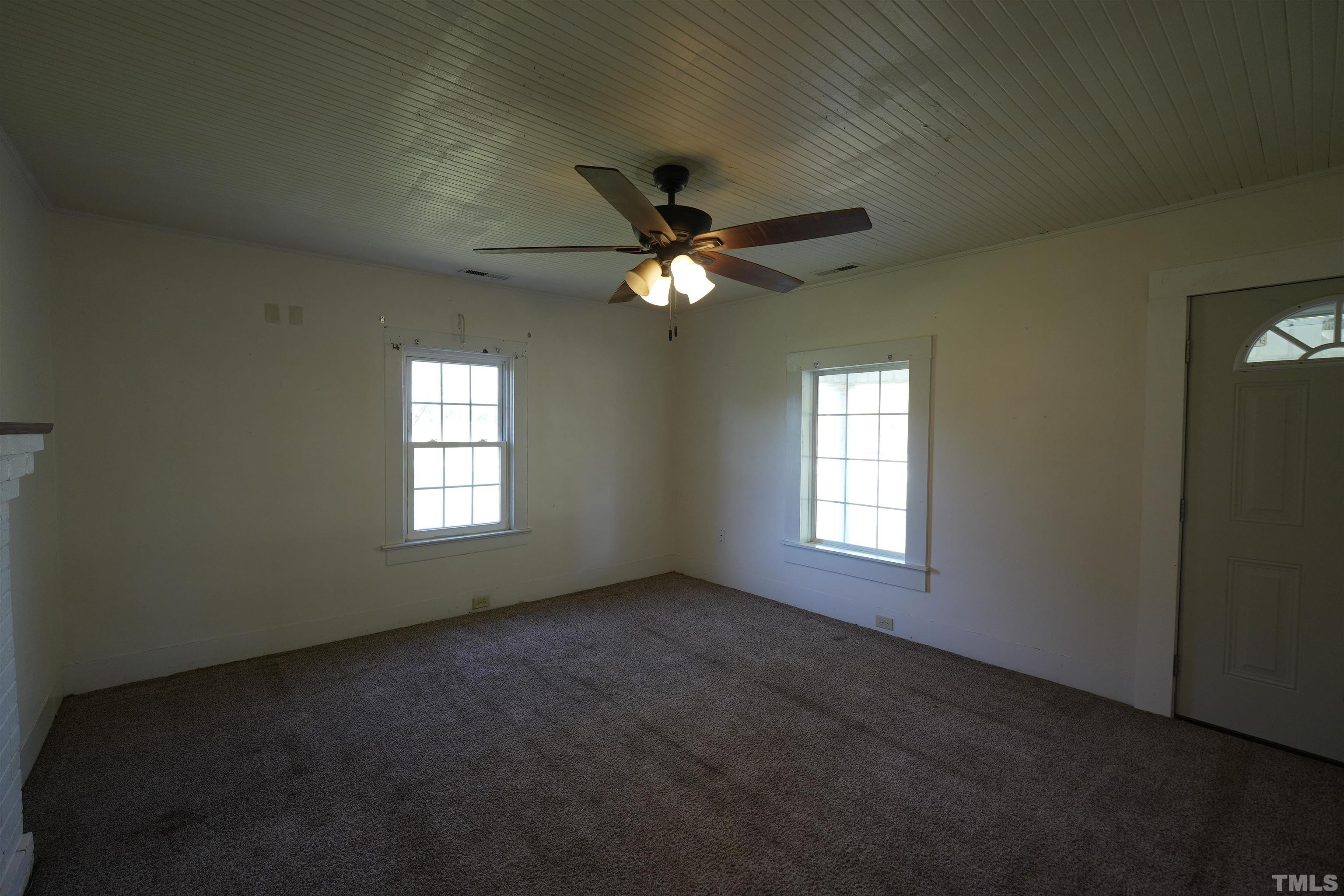 2405 Erwin Road Dunn, NC 28334 - Photo 8 of 16 Gallery Image 8