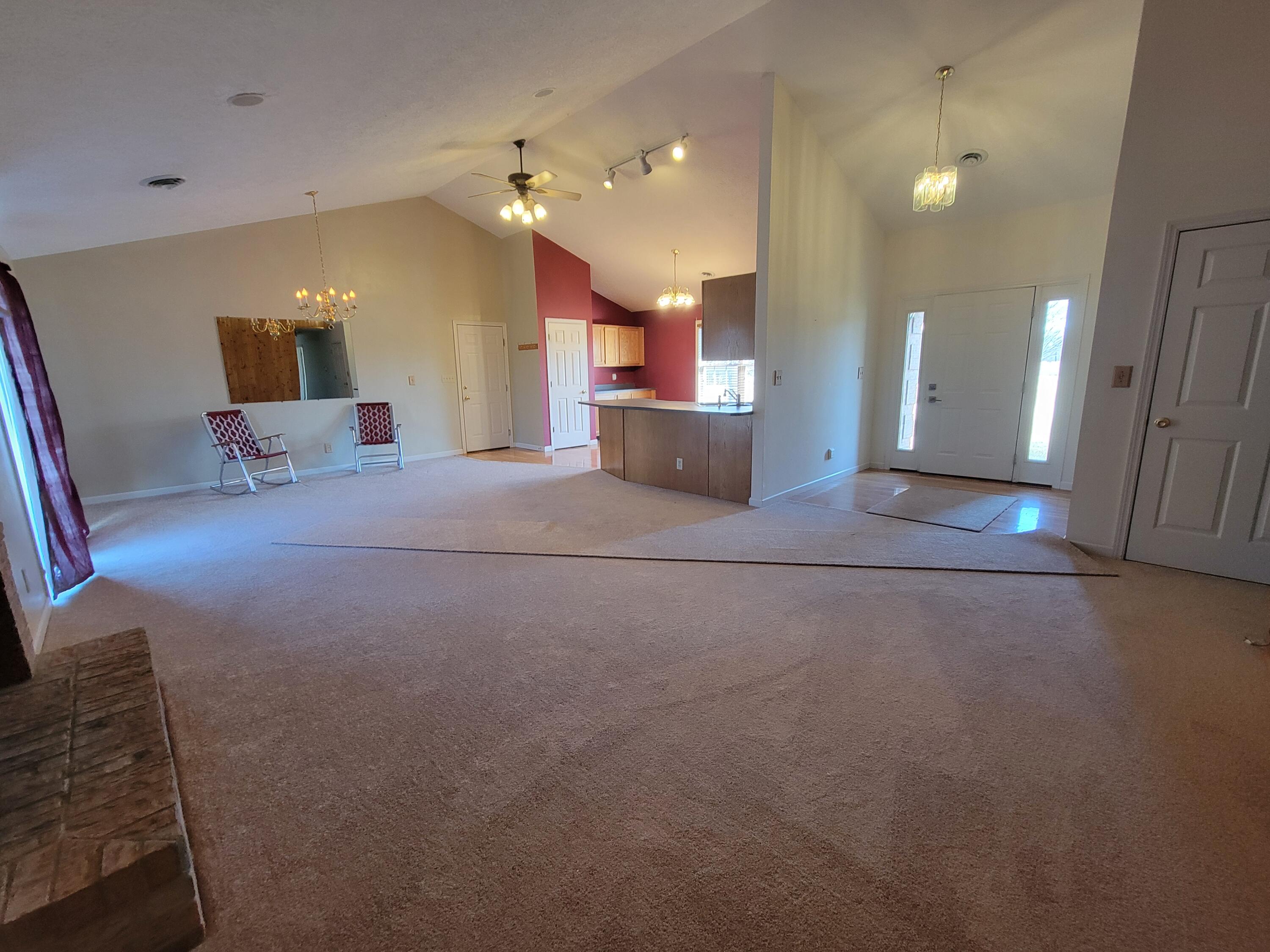 4525 Selma Pike Springfield, OH 45502 - Photo 10 of 27