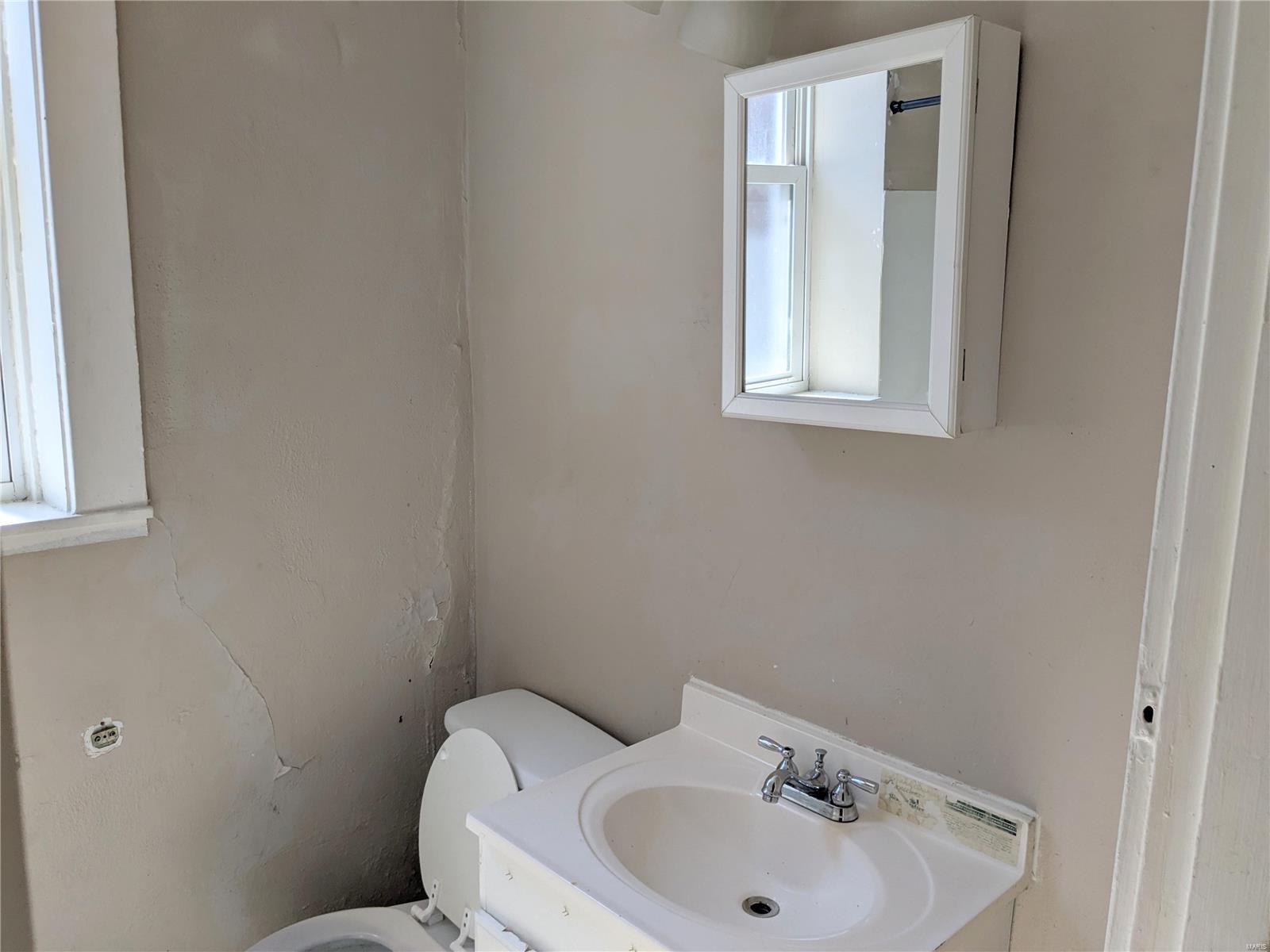 4637 Oregon Avenue St. Louis, MO 63111 - Photo 14 of 33